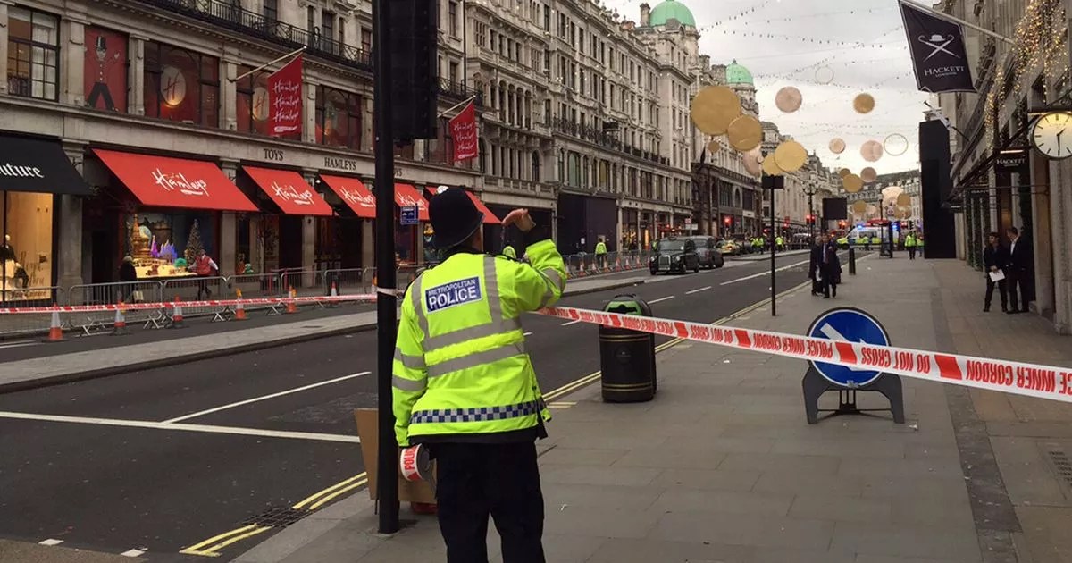 Car blown up in bomb scare near Regent Street 'had its phone